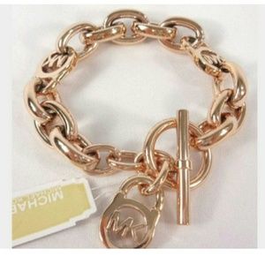 Michael Kors - Rose Gold Toggle Bracelet